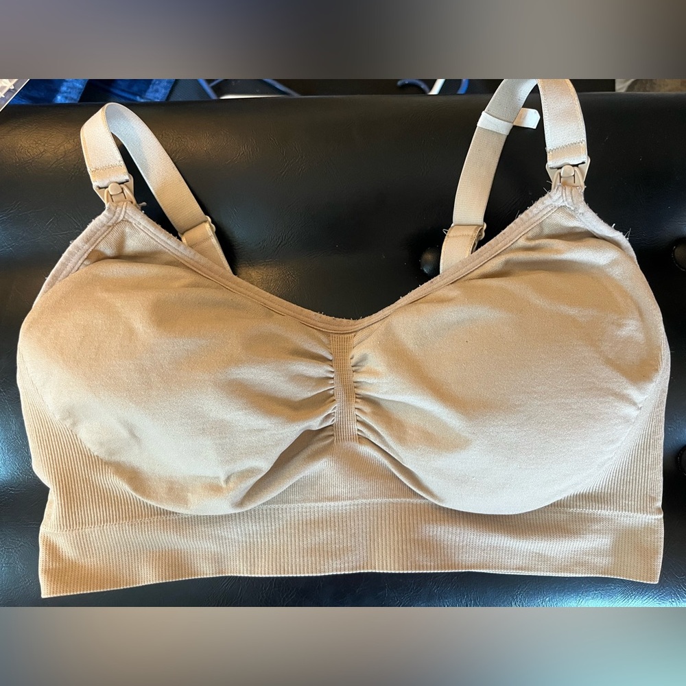 Motherhood Maternity Wirefree Nursing Bra